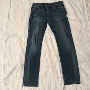 Joe’s Jeans Bixton Cut. Waist 32.